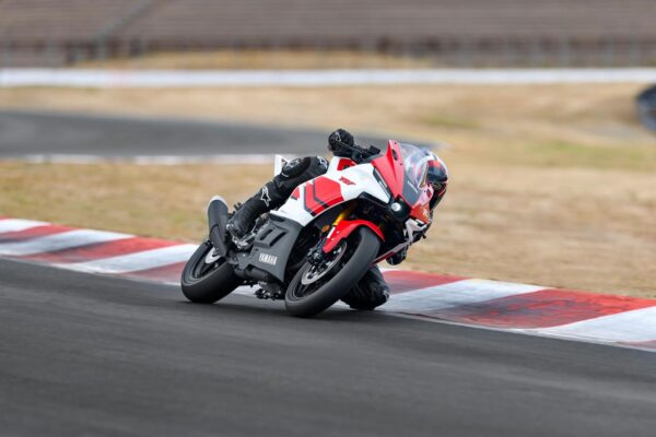 Noutati Yamaha EICMA 2025 motoADN 172