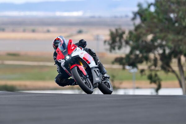 Noutati Yamaha EICMA 2025 motoADN 177