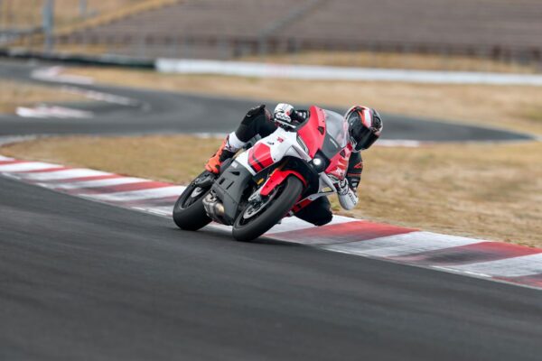 Noutati Yamaha EICMA 2025 motoADN 96