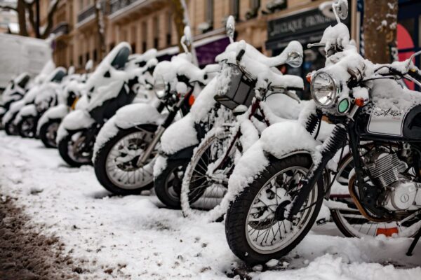 Snow in Paris