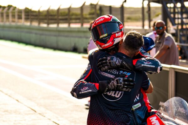 interviu Jacopo Hosciuc revista motoADN 22 8 interviu Jacopo Hosciuc revista motoADN 22 8