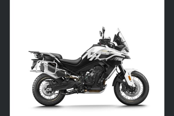 800MT-ES_GlacierWhite_right 800MT-ES_GlacierWhite_right