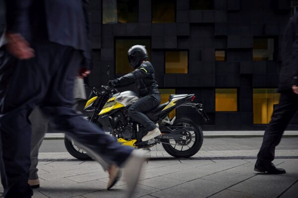 26YM Honda CB750 Hornet