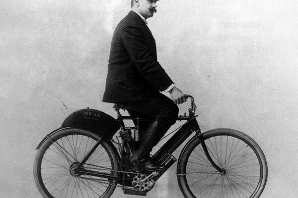 Poza 1 george-hendee-lg