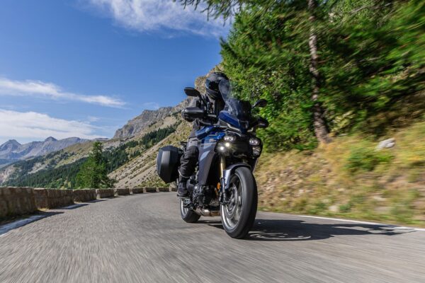 Yamaha revista motoADN 23 3