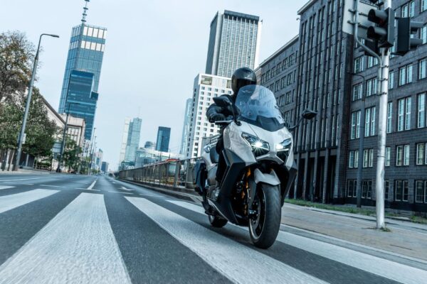 coverstory revista motoADN 23 4