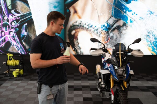 Dr Wack S100 factory visit motoadn 30 Dr Wack S100 factory visit motoadn 30