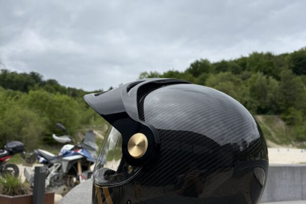 HEDON Psilo Commander helmet Dr Wack S100 visit foto Sebastian Toma motoadn 12