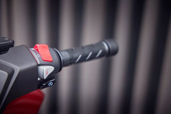 manson acceleratie scuter honda detaliu util manson acceleratie scuter honda detaliu util