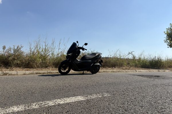 Yamaha NMAX 155 motoadn 3