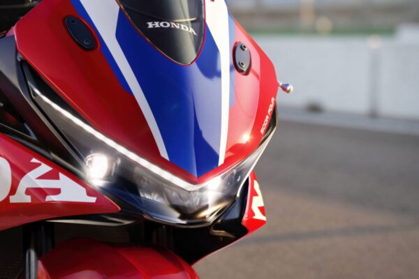 27YM Honda CBR500R FOUR 27YM Honda CBR500R FOUR