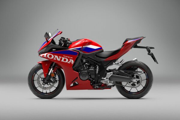 27YM Honda CBR500R FOUR 27YM Honda CBR500R FOUR
