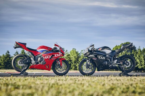 27YM Honda CBR600RR 27YM Honda CBR600RR